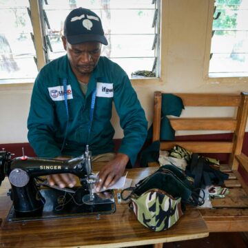 Ghanaian youth learning business skills through social enterprise training programs