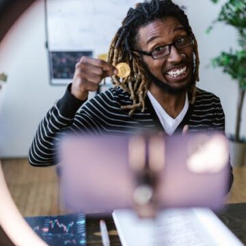 Ghanaian content creator overcoming digital divide in Ghana