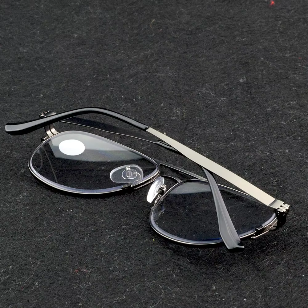 Clara Vida Top Quality Titanium Alloy Allergy Free Photochromic Progressive Reading Glasses